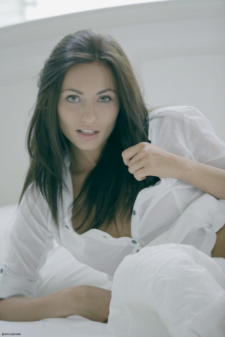 Майкела Исиззу: чувственная красота в спальне