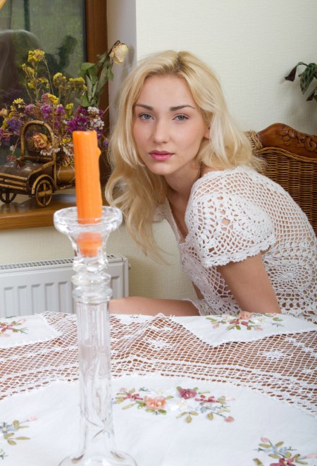 Наталия А.: Чувственная с блондинкой в постели