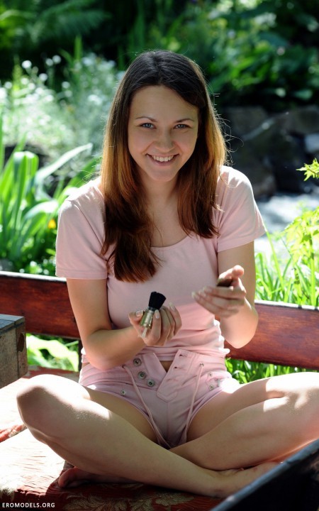 Похождения Даны в летней природе