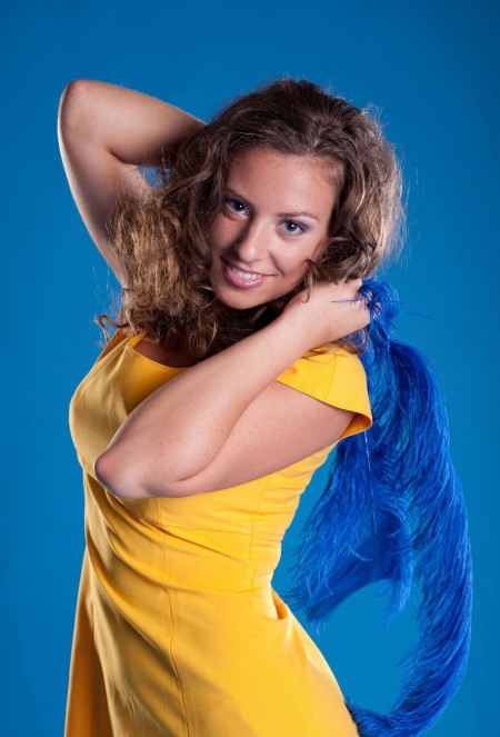 Эротическая фотосессия с улыбающейся Самантой