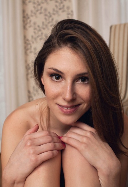 Интимная чувственность: фотосессия с Карен А