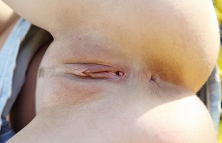 Эротическая фотосессия счастливой и нежной Геневьевы