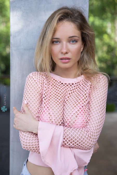 Летняя чувственность: фотосессия модели