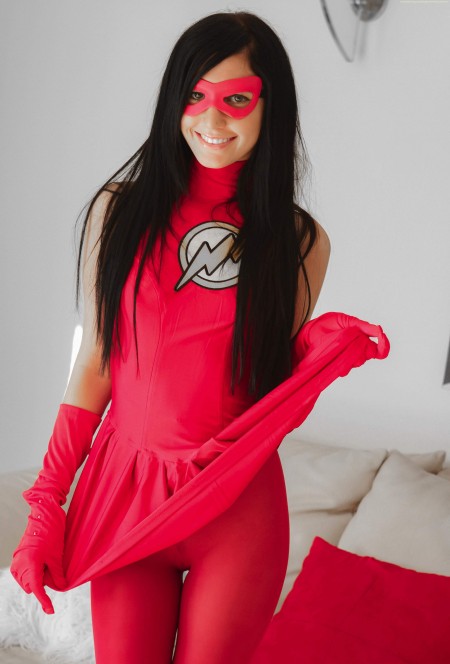 Элегантность и очарование: Кэти Минкс