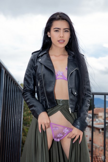 Городская элегантность: Паолина Б в фотосессии