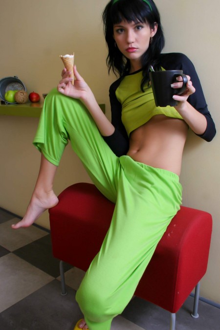 Изящная модель Элизабет: эротическая фотосессия