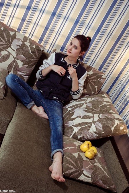 Изысканная эротическа+я фотосессия домa