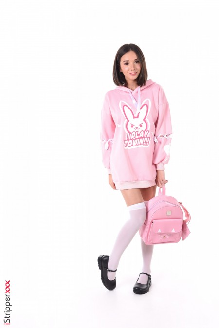 Беззаботная радость: позитивный фотосет Eve Sweet