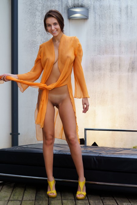 Элегантная Алиса: Символ чувственности