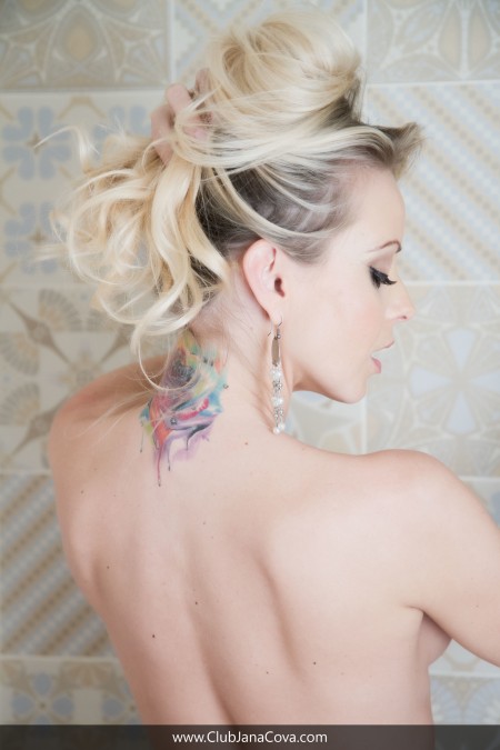 Соблазнительная фотосессия модели Яны Ковы