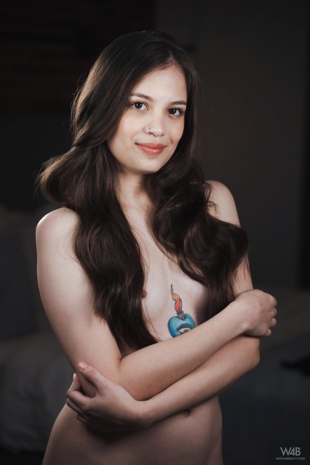 Изысканная эротическая съемка Ханны Ребел