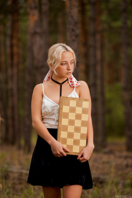 Летняя радость: Лили в природе