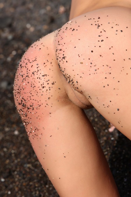 Летняя сенсуальность: девушка Лорена Б