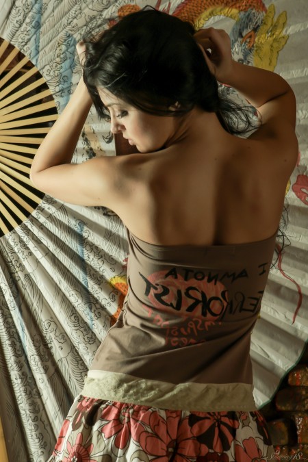 Мельба В в элегантной фотосессии