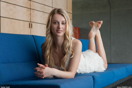 Элегантная Кариша: Нежность и Сексуальность