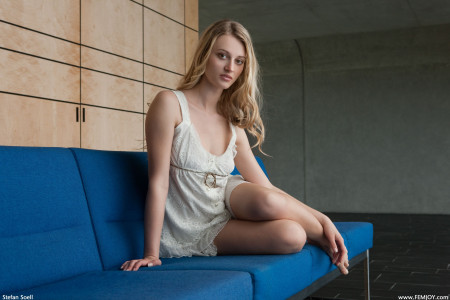 Элегантная Кариша: Нежность и Сексуальность