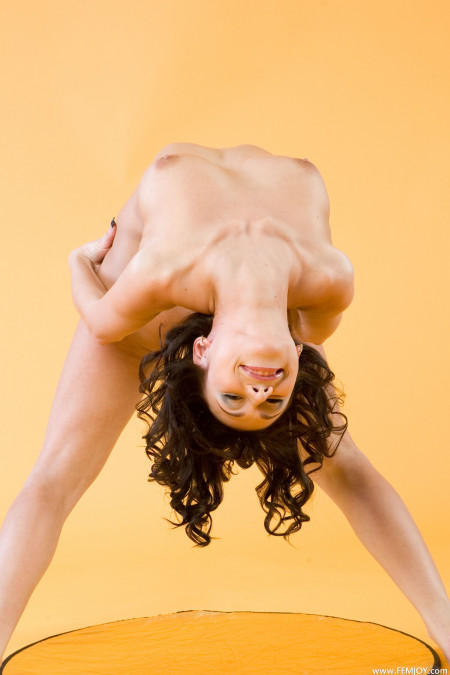 Смелая фотосессия в студии