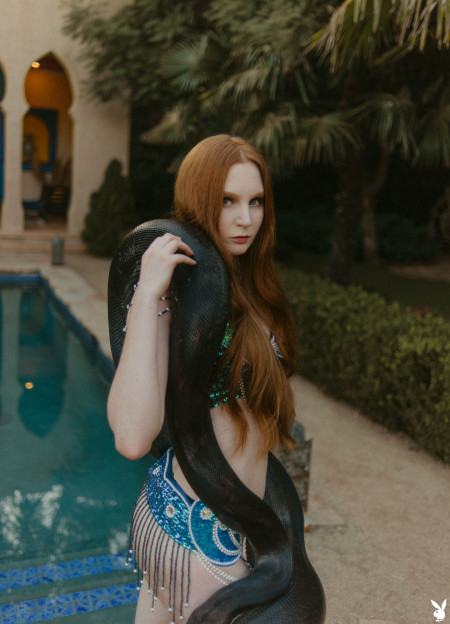 Летнее наслаждение: ч/б снимки с моделью Джессикой Брукс