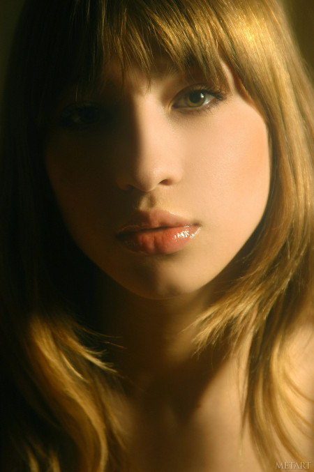 Соблазнительная фешн-модель Аня Д