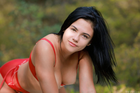 Летняя природная чувственность модели Джили А