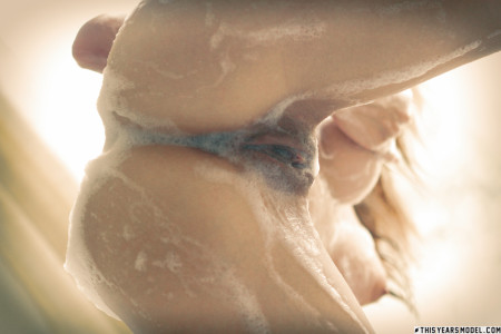 Релаксация и уход в домашней ванной