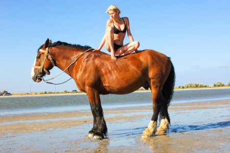 Лариса H: Красота и чувственность на ранчо