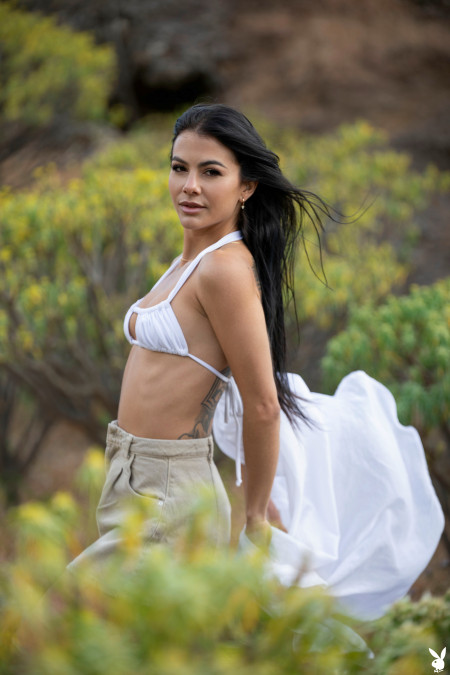 Счастливое лето: Эстефания Пае на природе