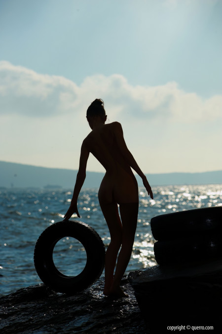 Фибби А: Летний Пейзаж и Чувственность