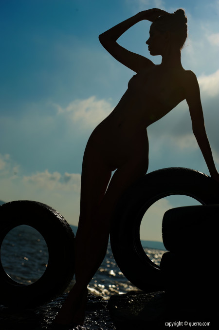 Фибби А: Летний Пейзаж и Чувственность