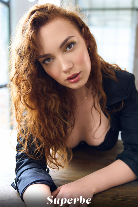 Элегантная Анна: Сексуальность и Мода