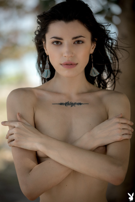 Оксана Окси: Летняя элегантность на природе