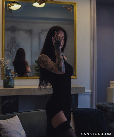 Соблазнительная эротическая фотосессия модели Тани Бахтина