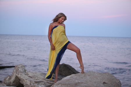 Летняя эротика: загадочная красота Миляны