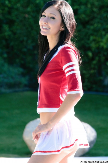 Летний спортивный наряд Catie Minx