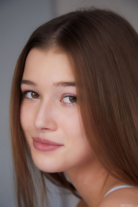 Olivia Sparkle: Соблазнительное фотосет в стиле эротики