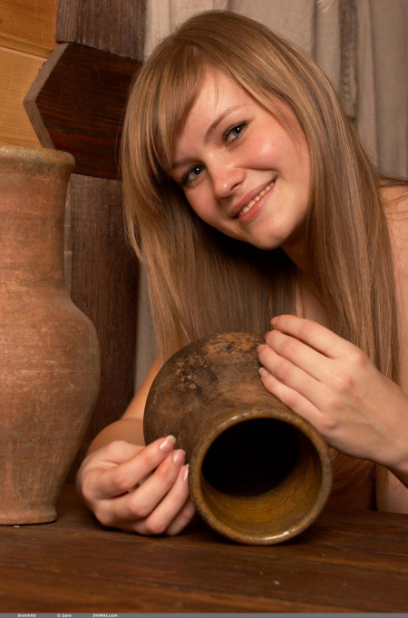 Сванхильд А: эротическая фотосессия в стиле модели