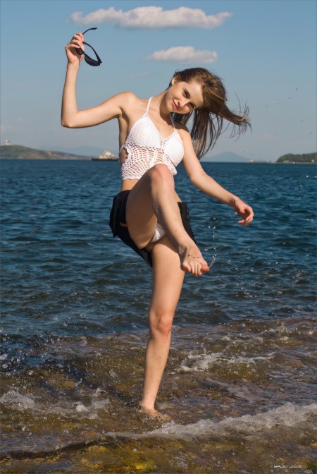 Летний день: Аня А в фотосете