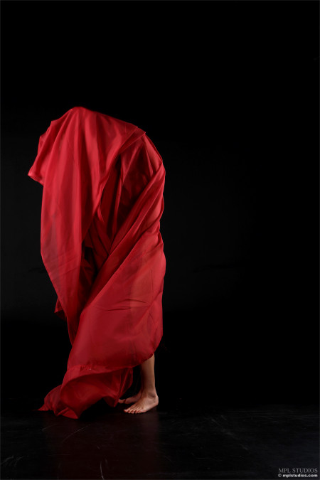 Соблазнительная фотосессия с Кариссой Даймонд