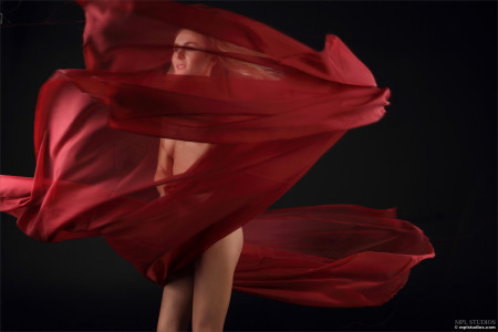 Соблазнительная фотосессия с Кариссой Даймонд