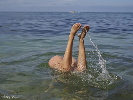 Летнее водное удовольствие с Анной